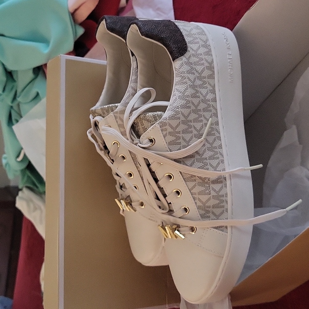 Mk poppy lace sneakers